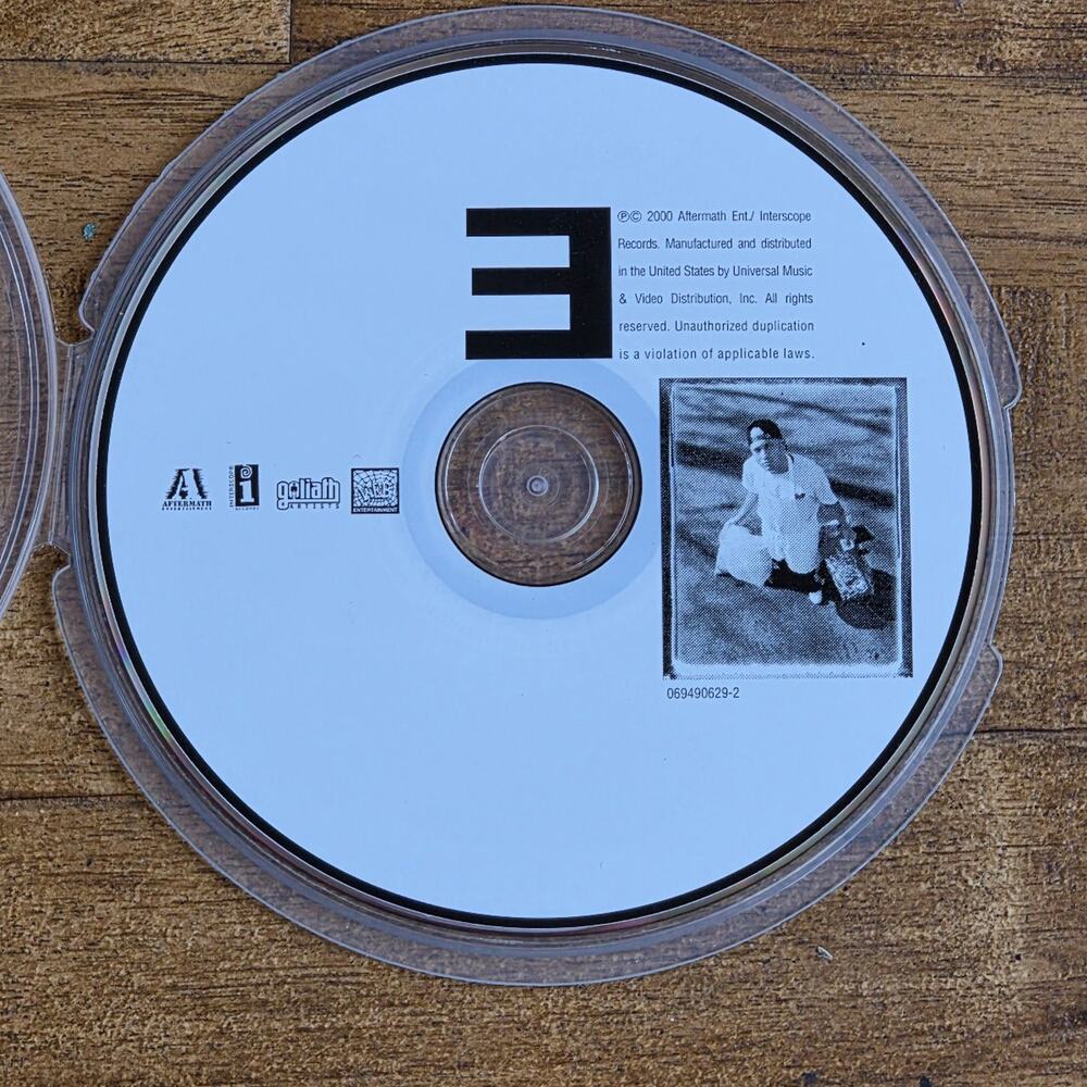 Vtg 2000 Eminem THE MARSHALL MATHERS LP CD RAP HIP HOP